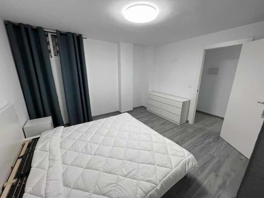 אליקאנטה Apartamento Con Vistas Al Mar מראה חיצוני תמונה
